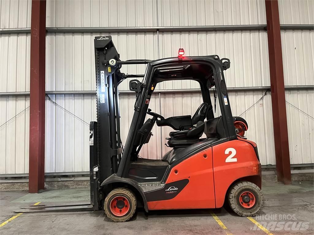 Linde H20T-01 LPG trucks