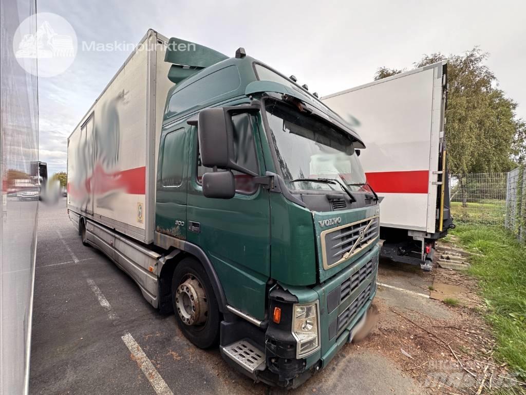 Volvo FM 9 300 Box body trucks