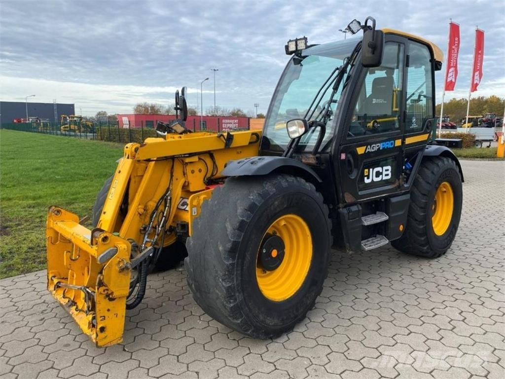 JCB 542-70 AGRIPRO Telehandlers for agriculture