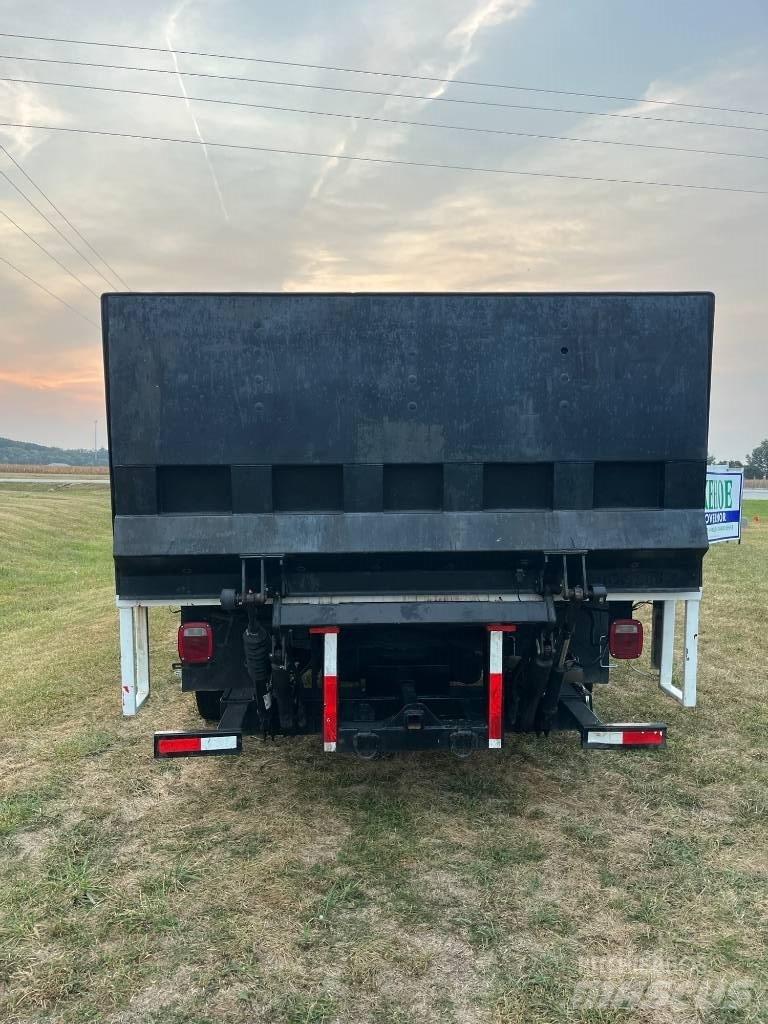 Ford F 550 SD Flatbed / Dropside trucks