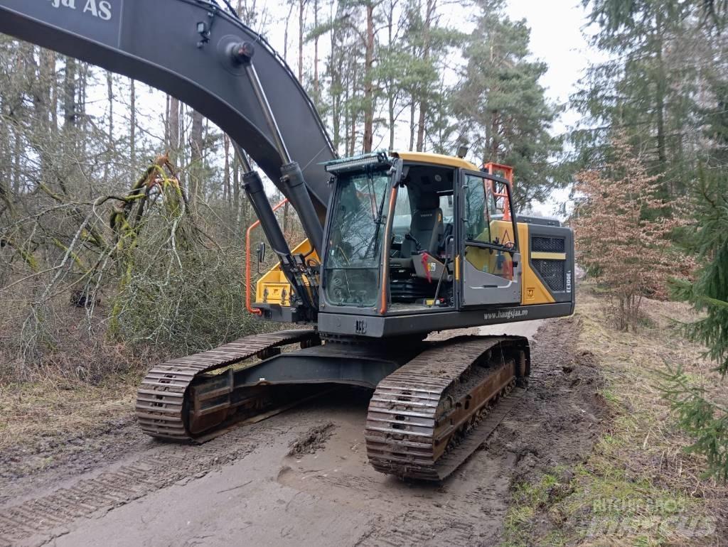 Volvo EC 300 E Crawler excavators