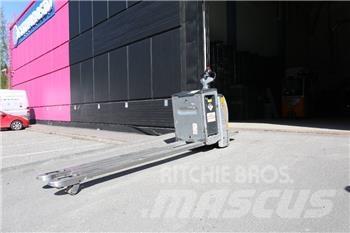 Still EXH-SF20 Low lifter with platform