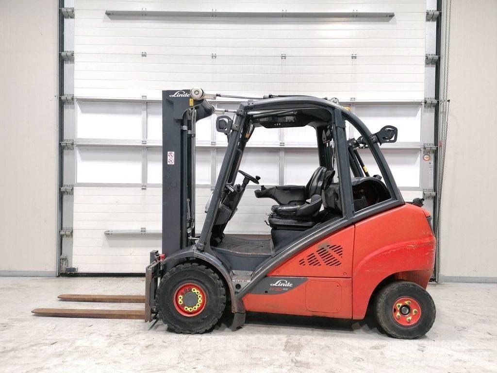 Linde H30T-02 LPG trucks