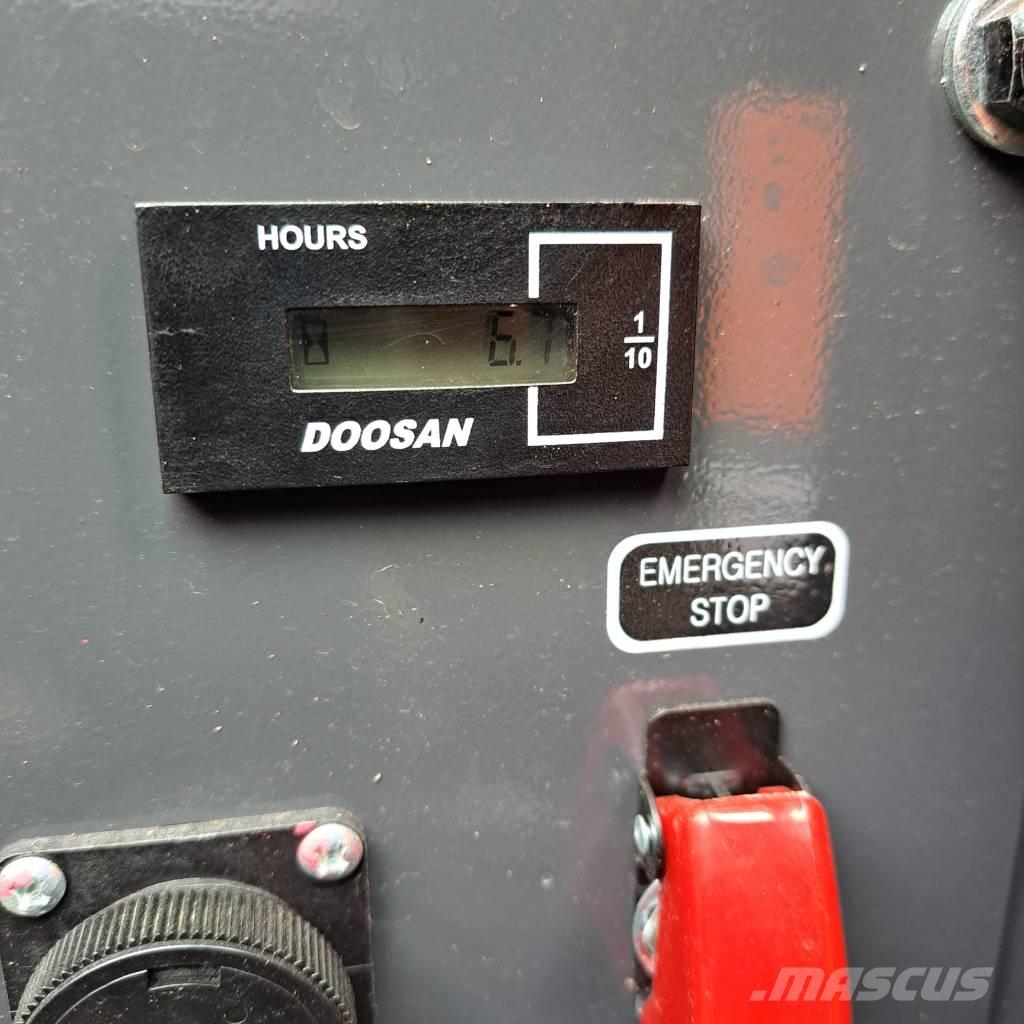 Develon DX 50 Z Crawler excavators