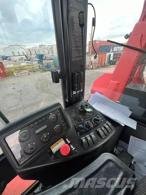 Hyster RS46-36CH Reachstackers