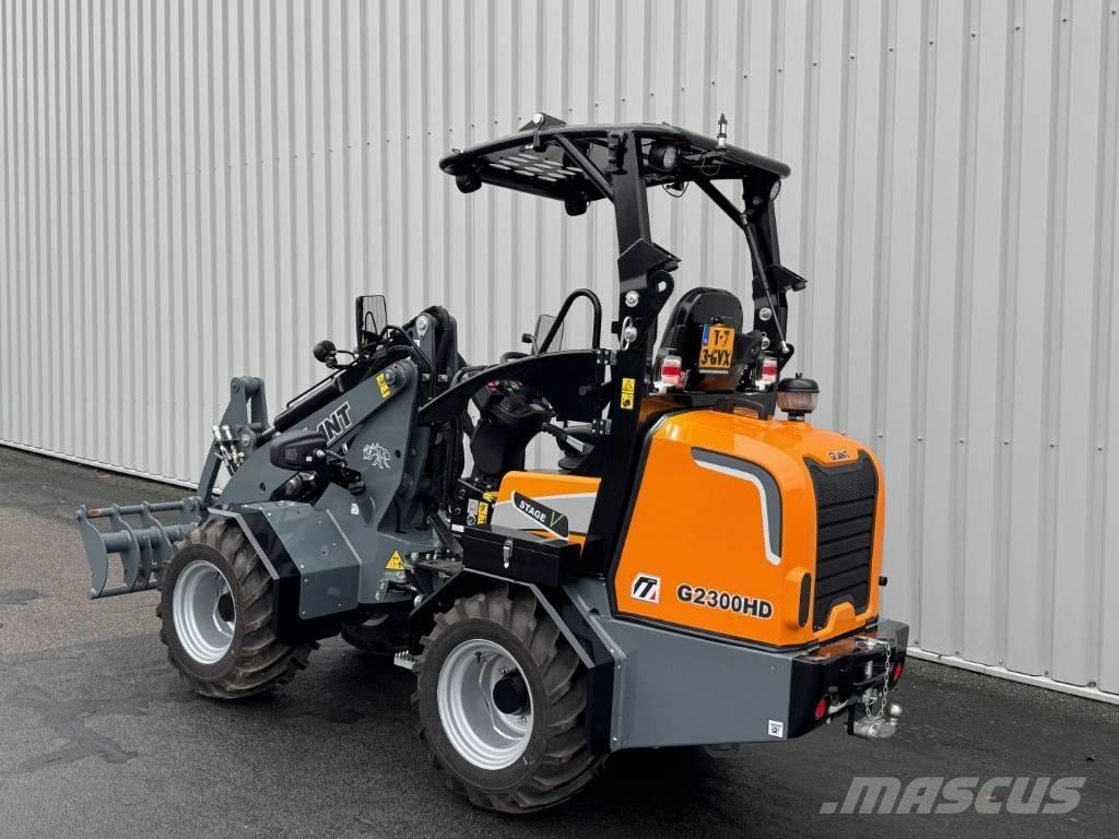 GiANT G 2300 HD Wheel loaders