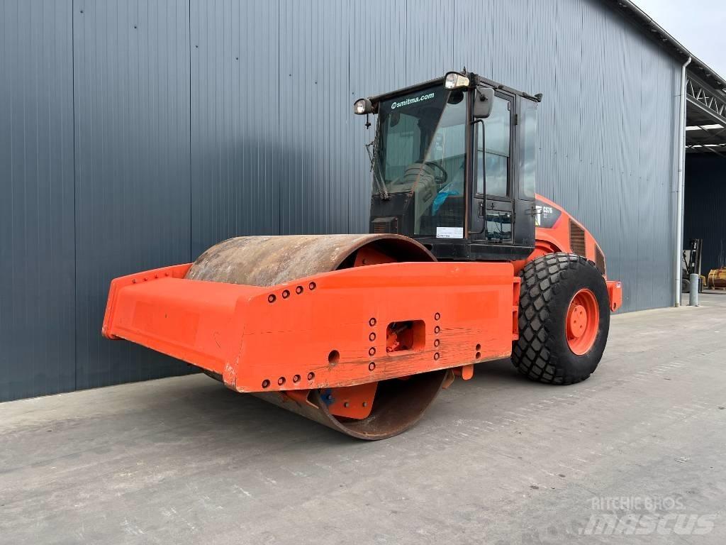 CAT CS76 XT Single drum rollers