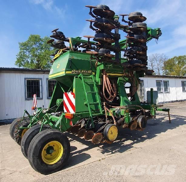 John Deere 750 A Agriculture - Others