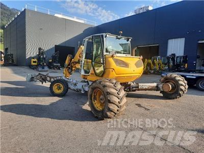 Menzi Muck M525 Wheeled excavators