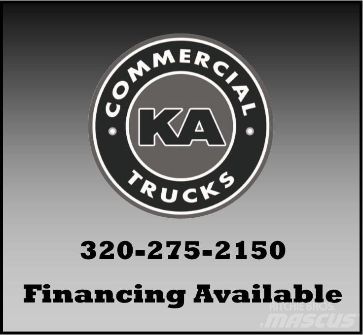 GMC Savana G3500 Box body trucks