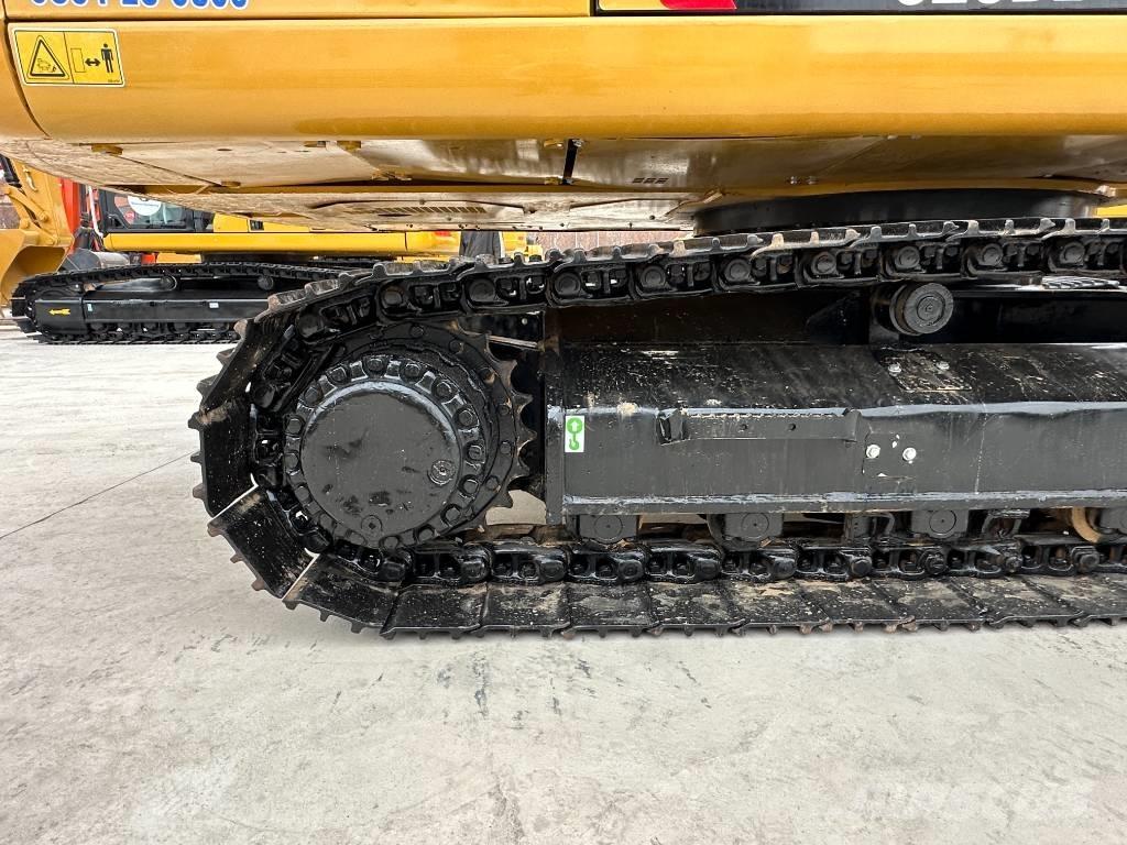 CAT 325D2L Crawler excavators