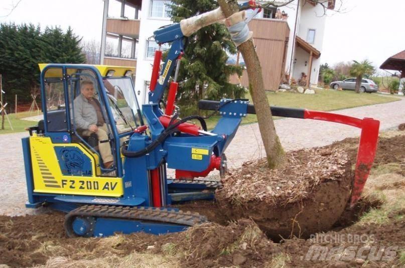  Pazzaglia FZ 200 AV Groundcare - Others
