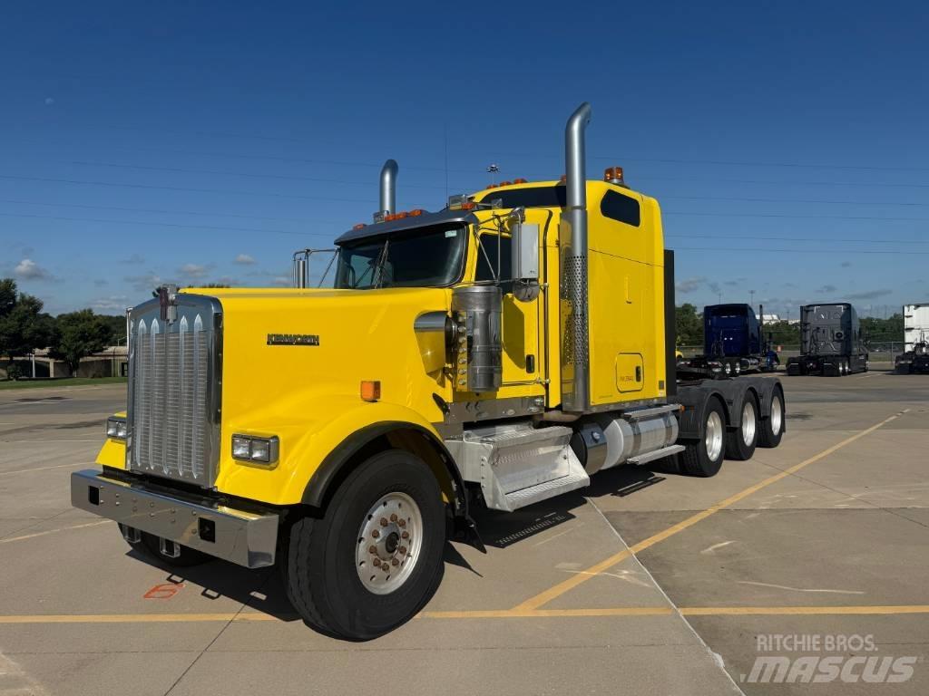 Kenworth W 900 Tractor Units
