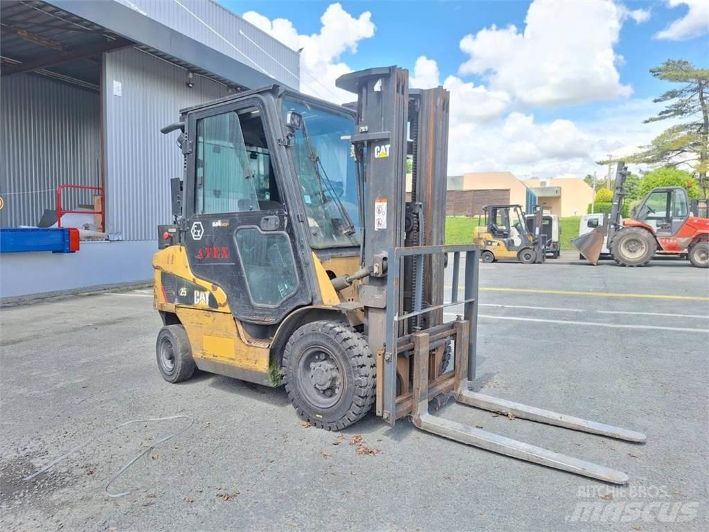 CAT DP25NT Forklift trucks - others