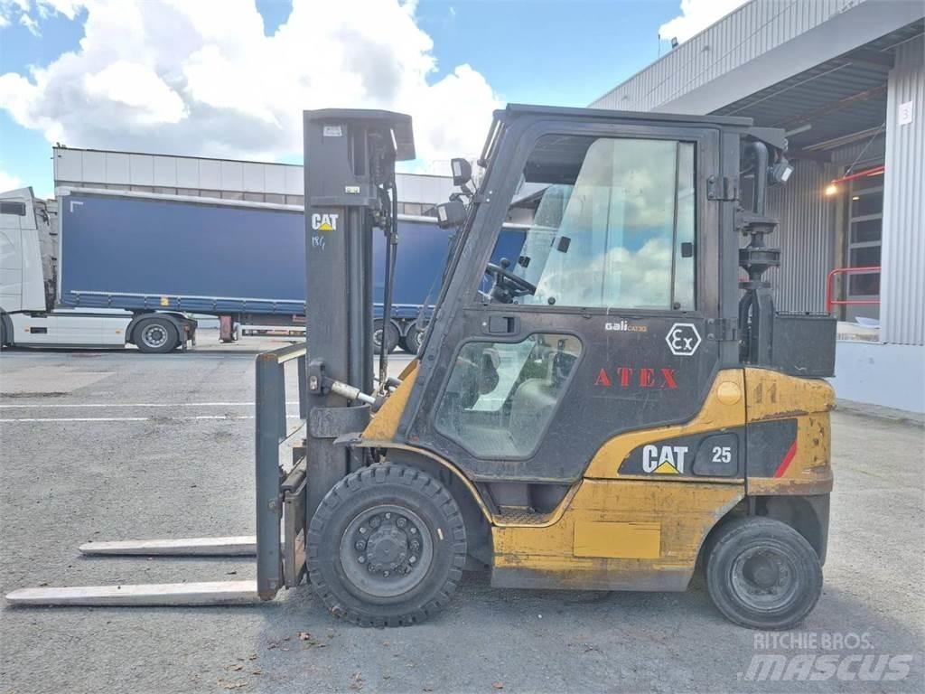 CAT DP25NT Forklift trucks - others