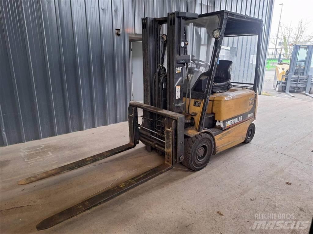 CAT EP25K Forklift trucks - others