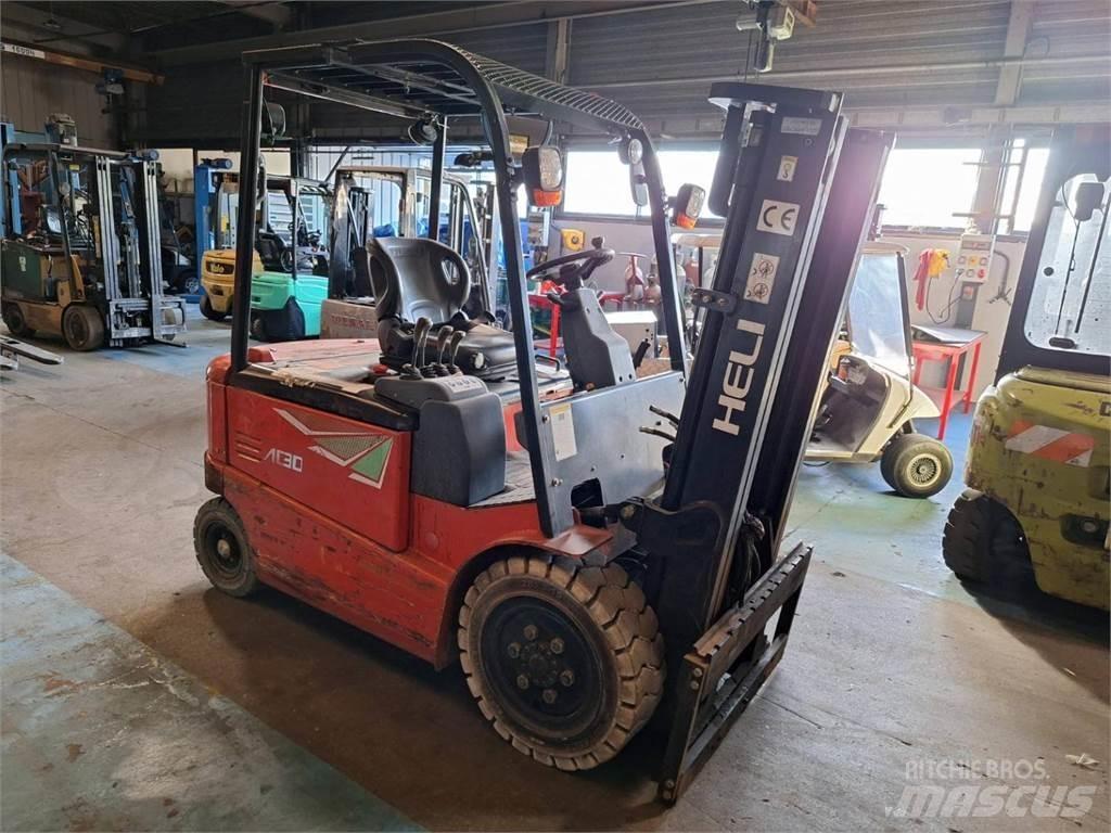 Heli CPD30 Forklift trucks - others
