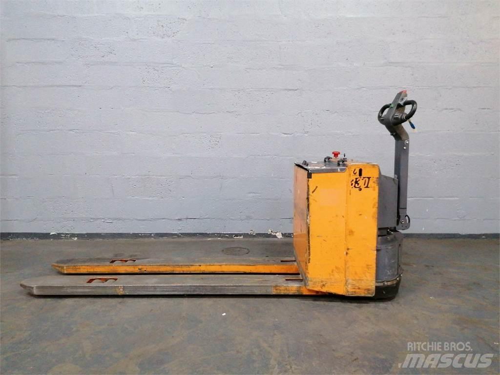 OMG 330K Pedestrian stacker