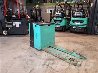 Yale MP20X Pedestrian stacker