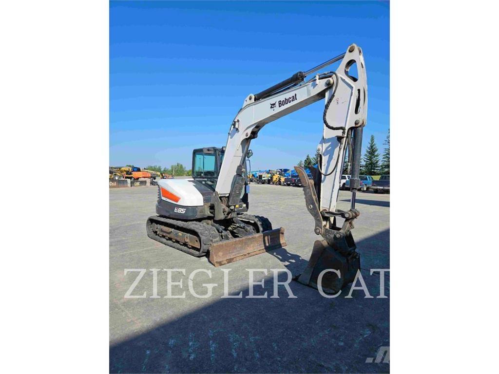 Bobcat E85 Crawler excavators