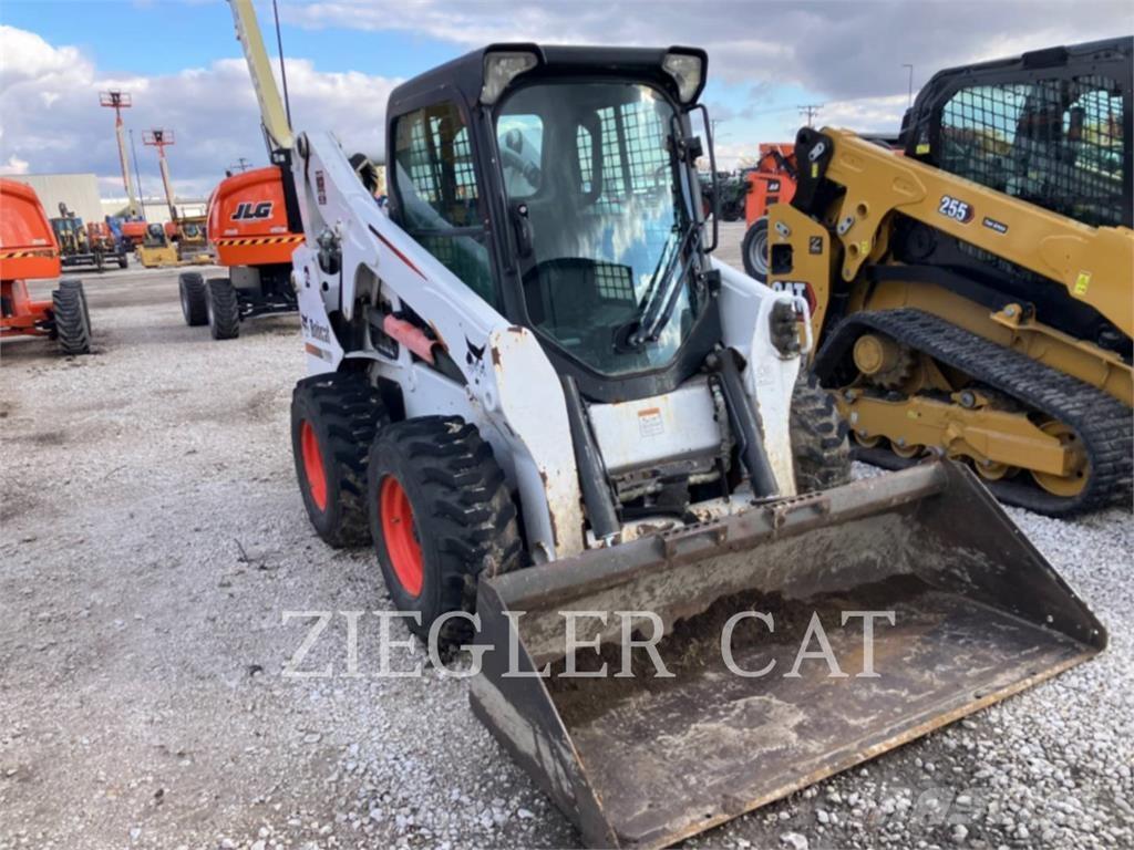 Bobcat S650 Skid steer loaders