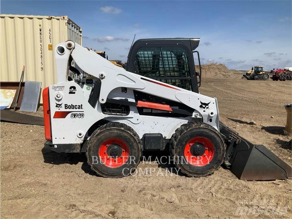 Bobcat S740 Skid steer loaders