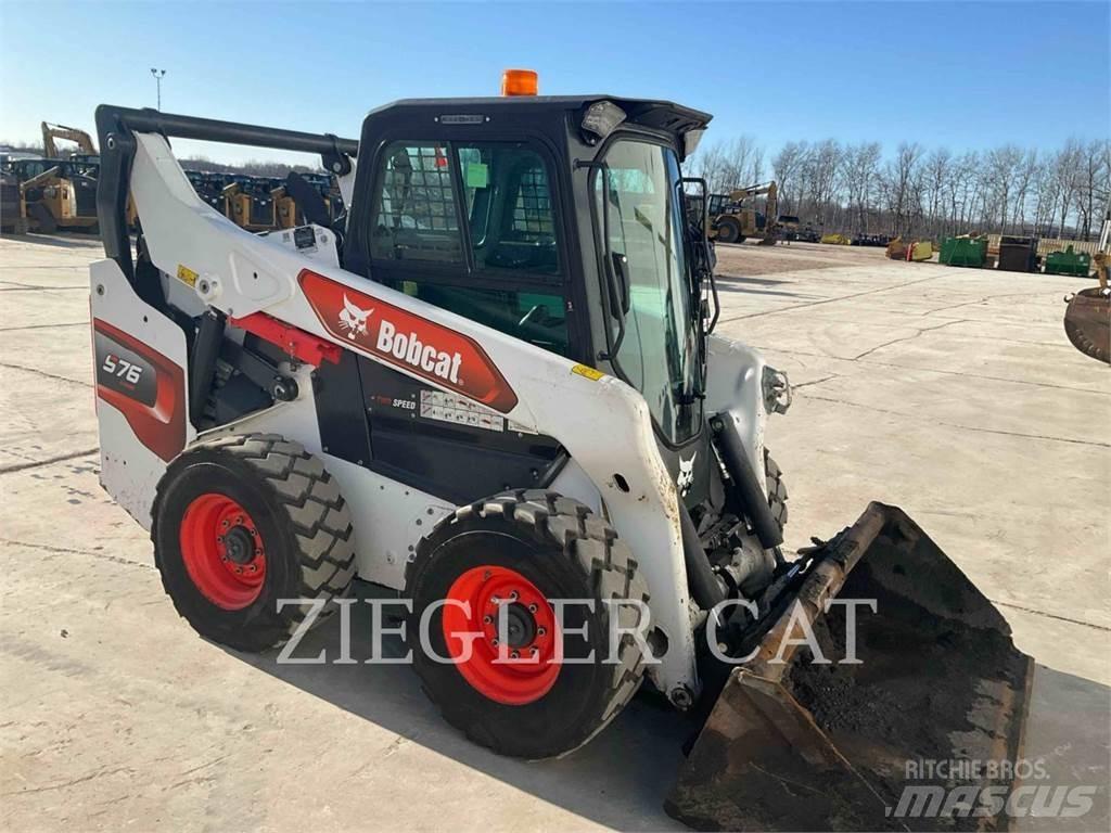 Bobcat S76 Skid steer loaders