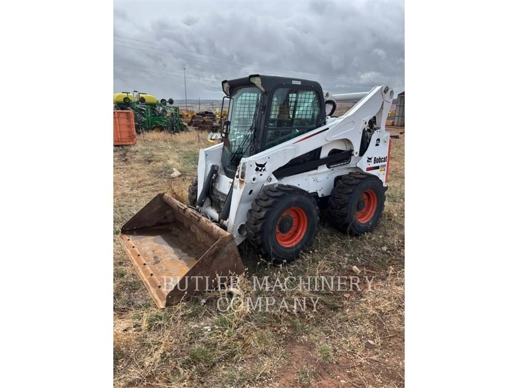 Bobcat S850 Skid steer loaders