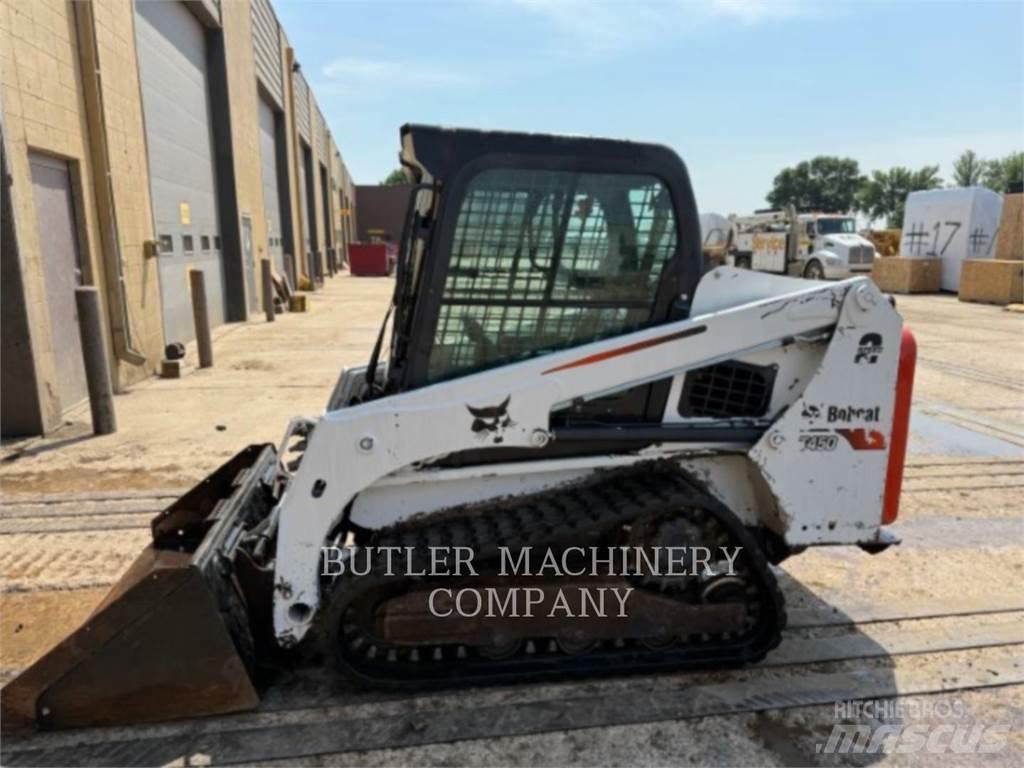 Bobcat T450 Crawler loaders