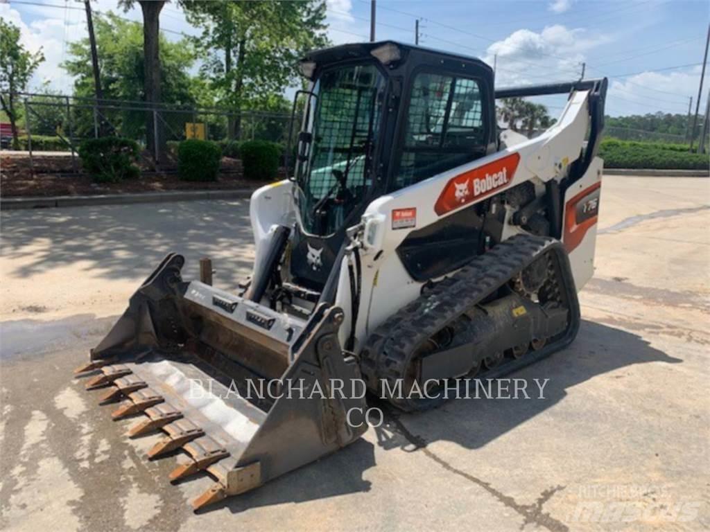 Bobcat T76 Crawler loaders