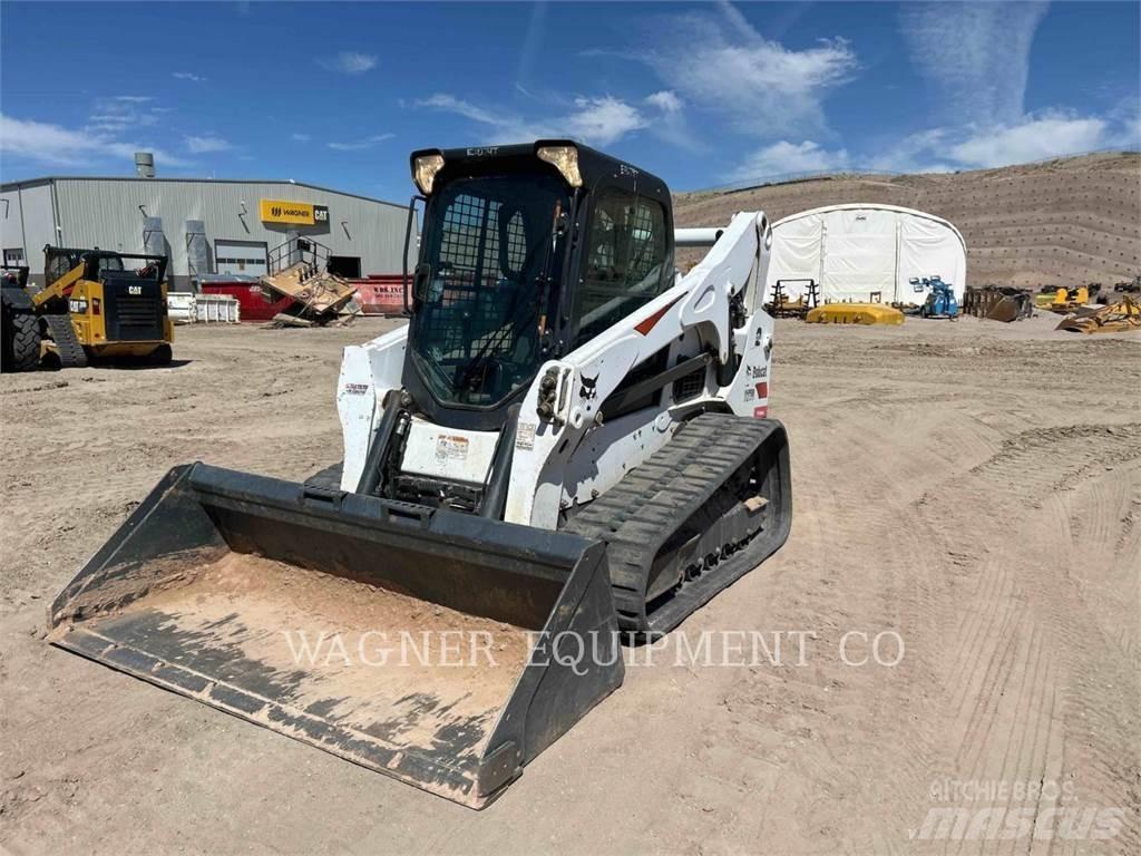 Bobcat T770 Crawler loaders