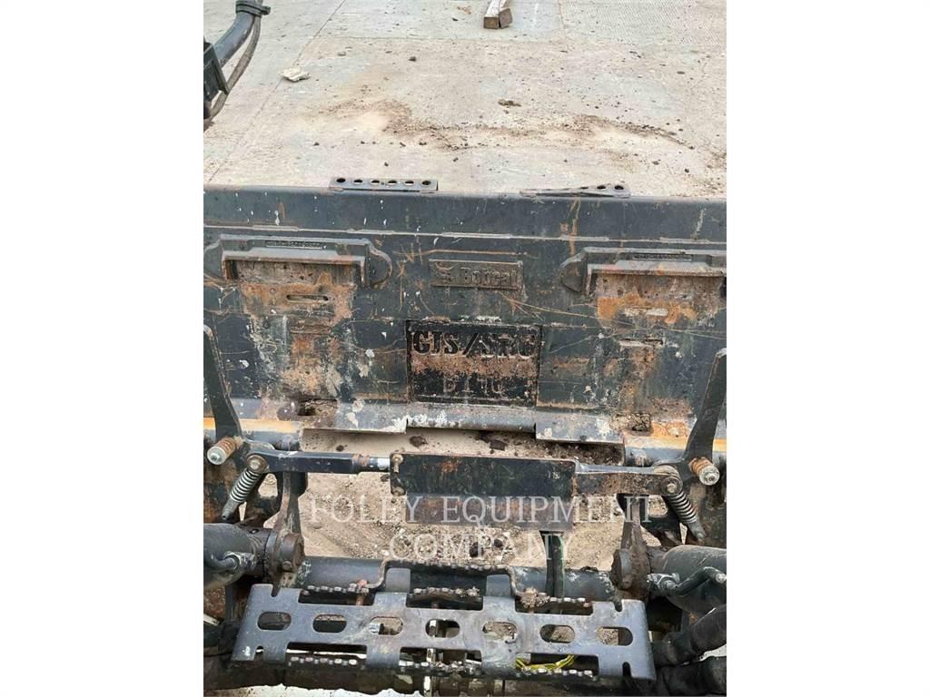 Bobcat T770 Skid steer loaders