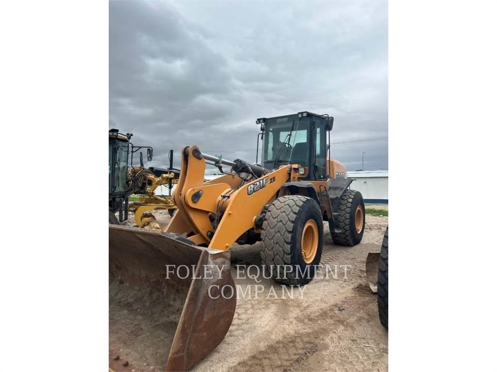 CASE 821F Wheel loaders