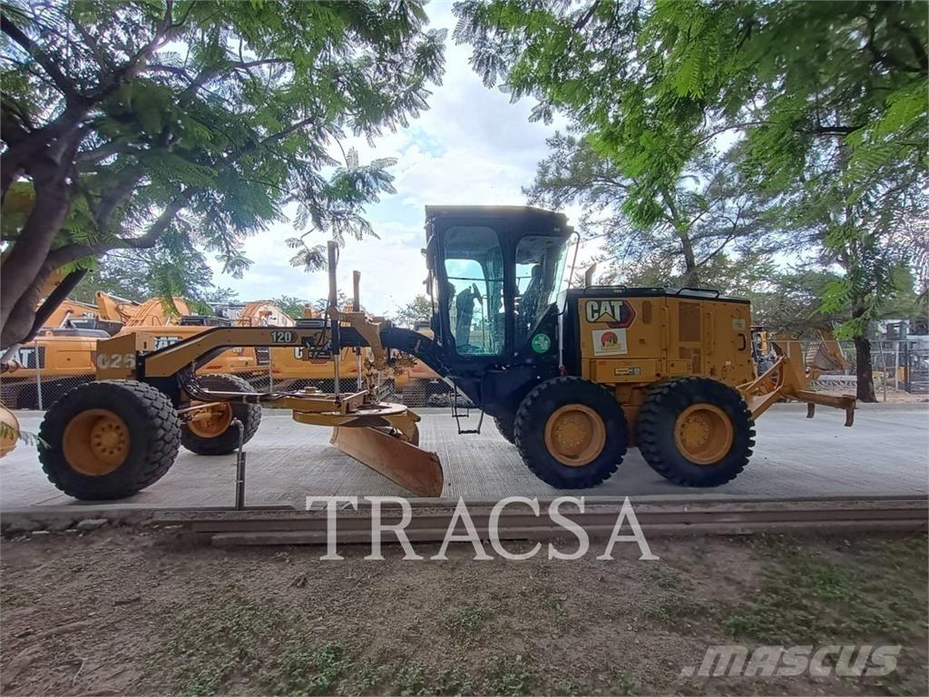CAT 120 Graders