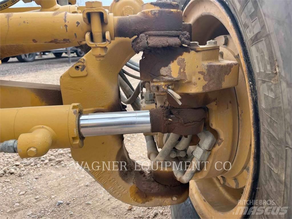 CAT 120MAWD Graders