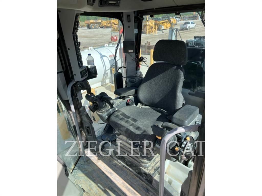 CAT 12M2 Graders