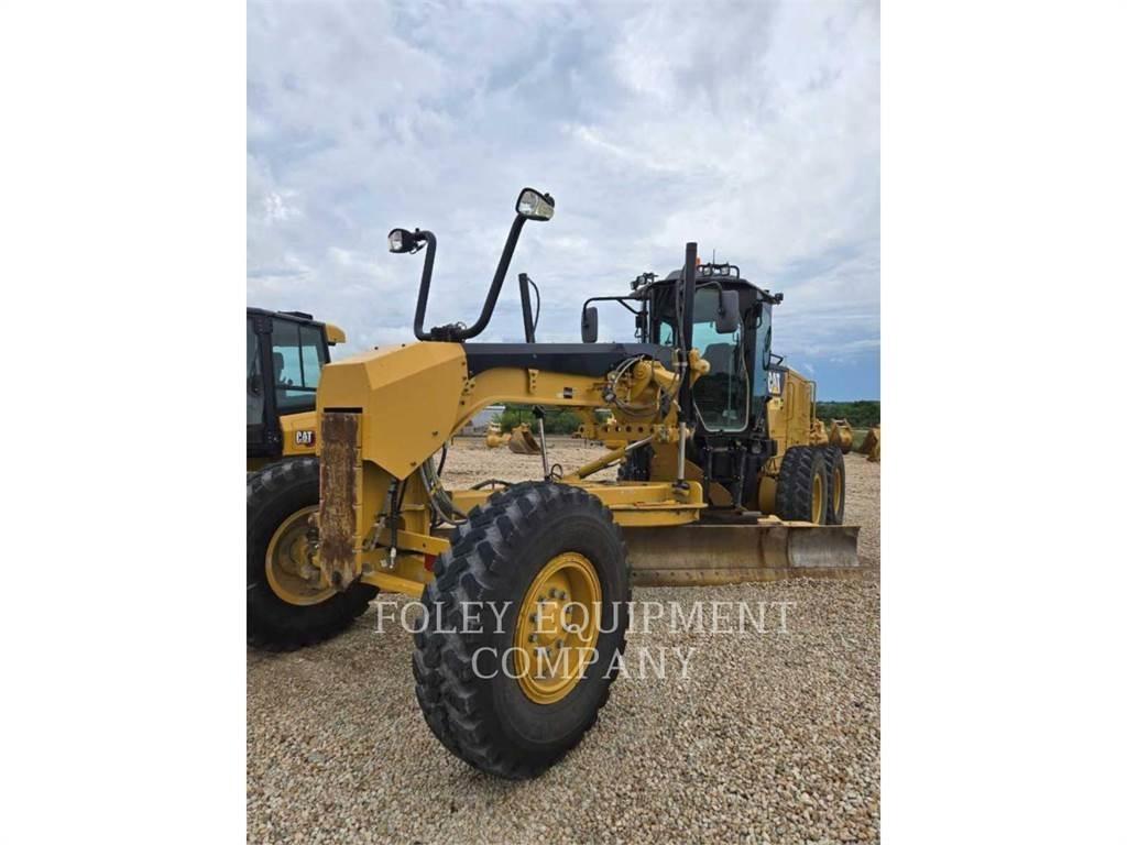 CAT 12M2 Graders