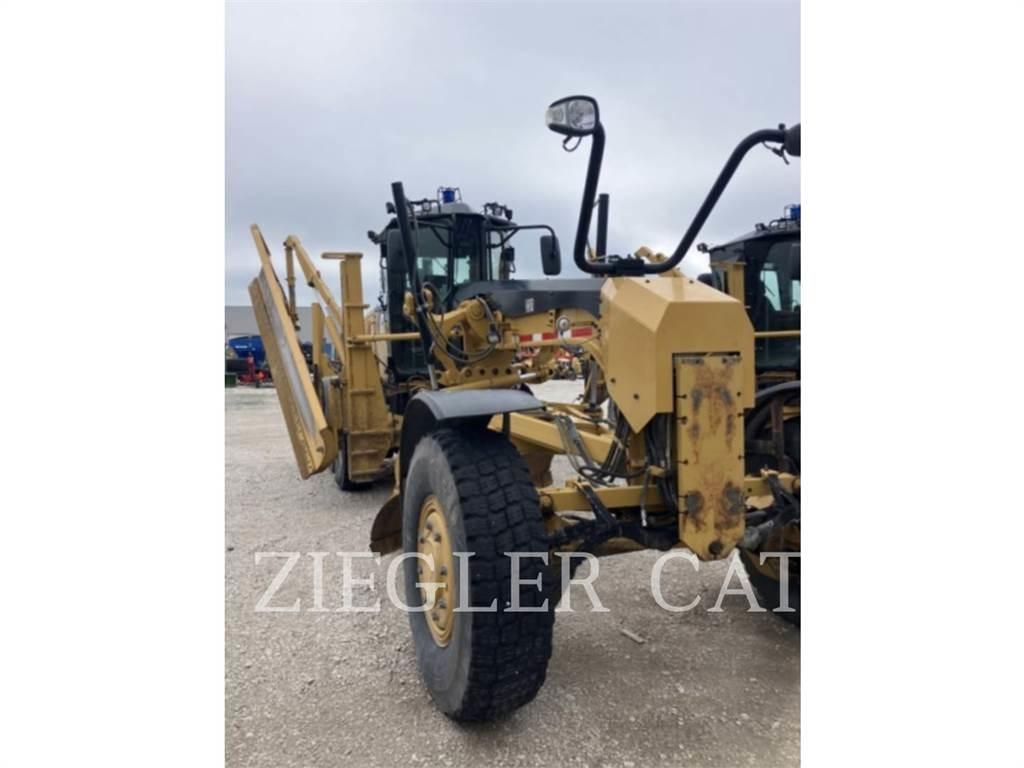 CAT 12M2AWD Graders
