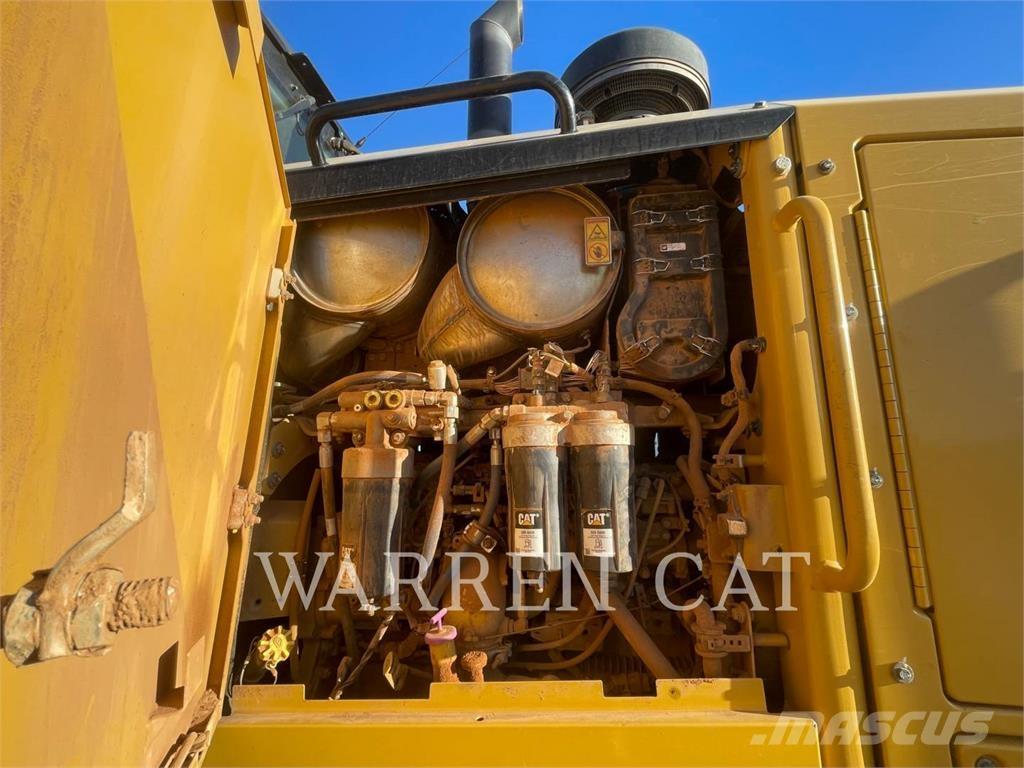 CAT 12M3 AWD Graders