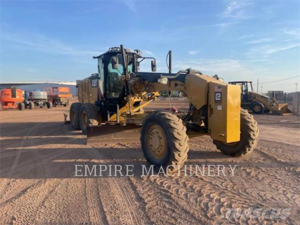 CAT 12M3AWD TR Graders