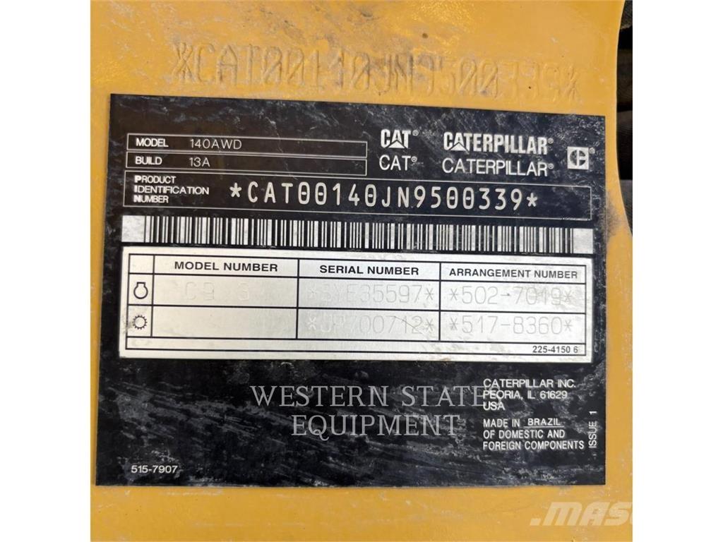 CAT 140 Graders