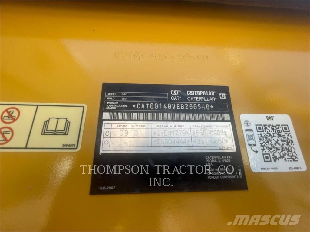 CAT 140 Graders