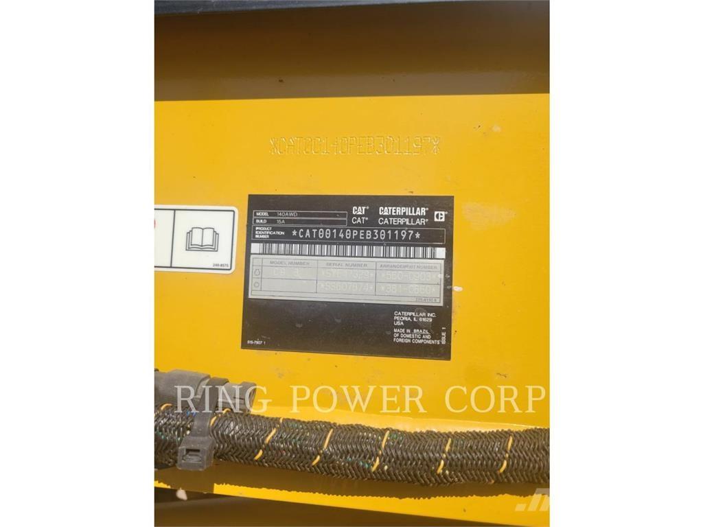 CAT 140AWD CS Graders