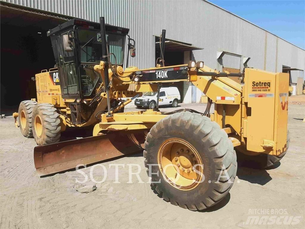 CAT 140K Graders