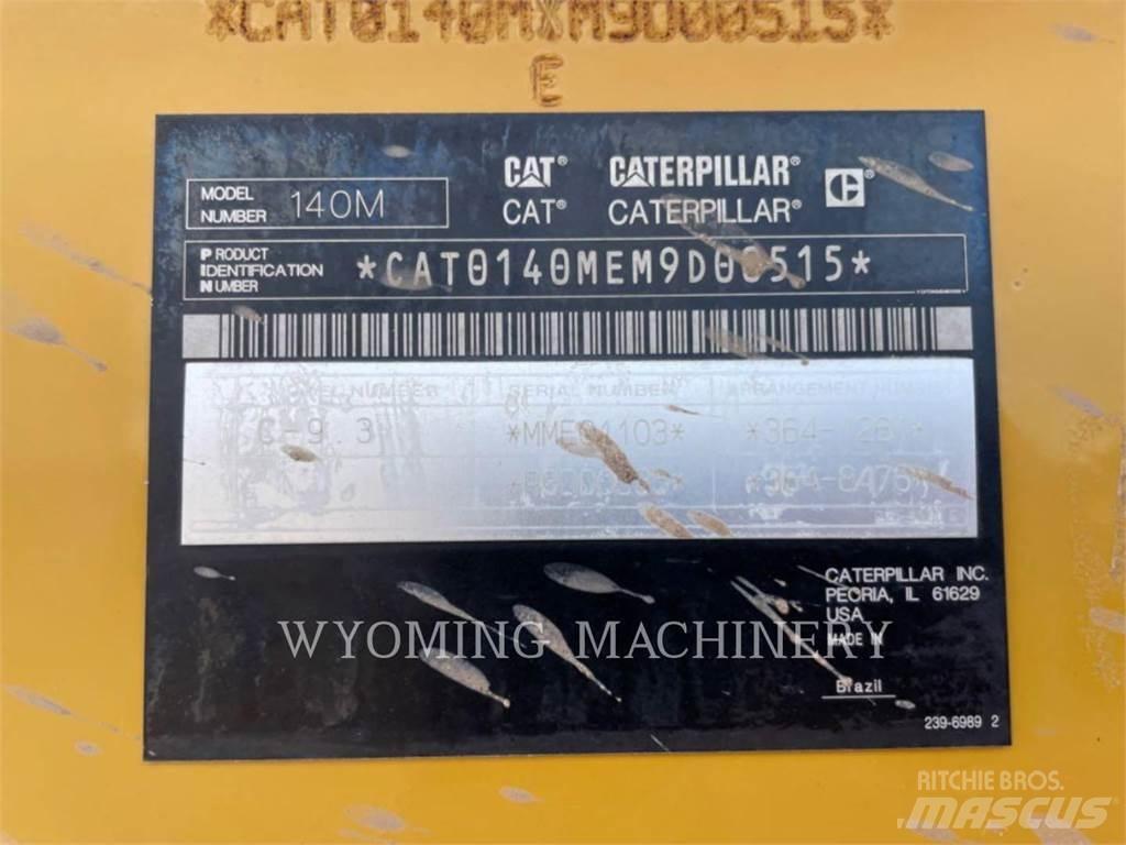 CAT 140M 2 Graders