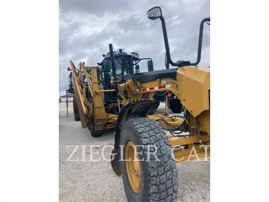 CAT 140M2 Graders
