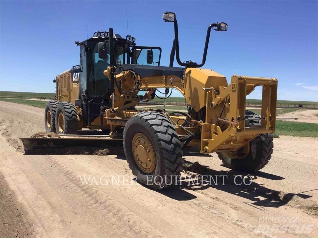 CAT 140M3 AWD Graders