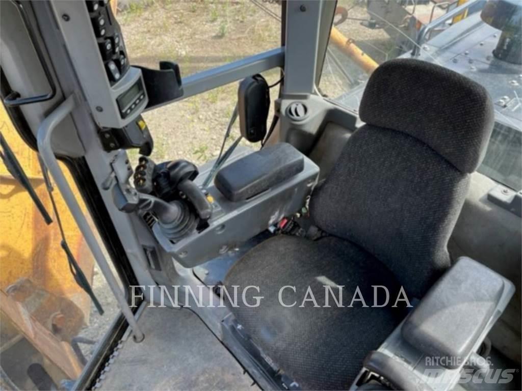 CAT 14M Graders