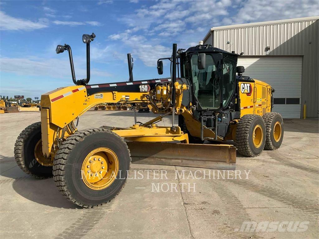 CAT 15015 Graders