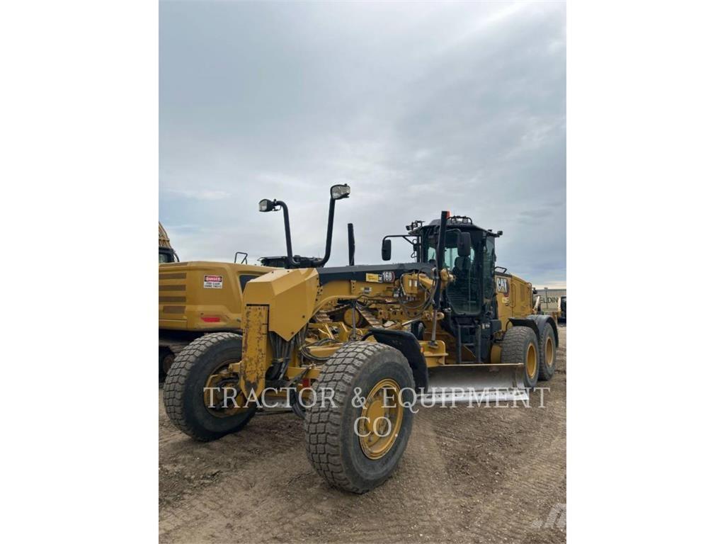 CAT 160 Graders